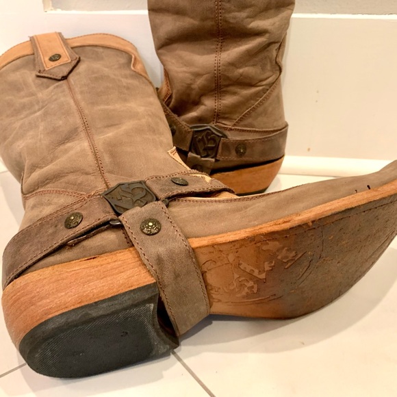 Liberty Black Size 9.5 boots in genuine leather tan and light brown color. - Picture 6 of 6